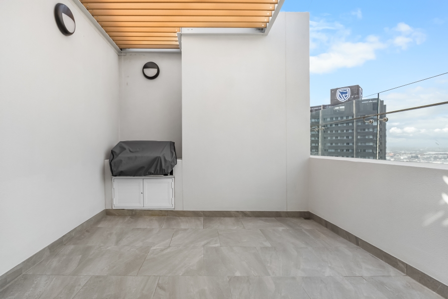 2 Bedroom Property for Sale in Cape Town City Centre Western Cape